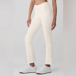 ALO AIRBRUSH HIGH-WAIST 7/8 FLUTTER LEGGING - XS